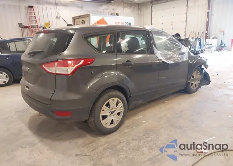 2015 Ford Escape S из США, поврежденный, VIN 1FMCU0F70FUB15927